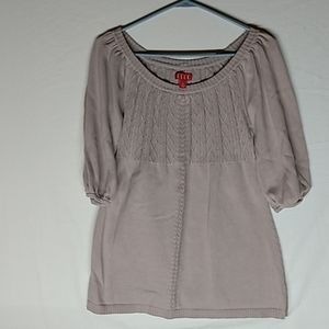 Elle-Sweater-Size Medium